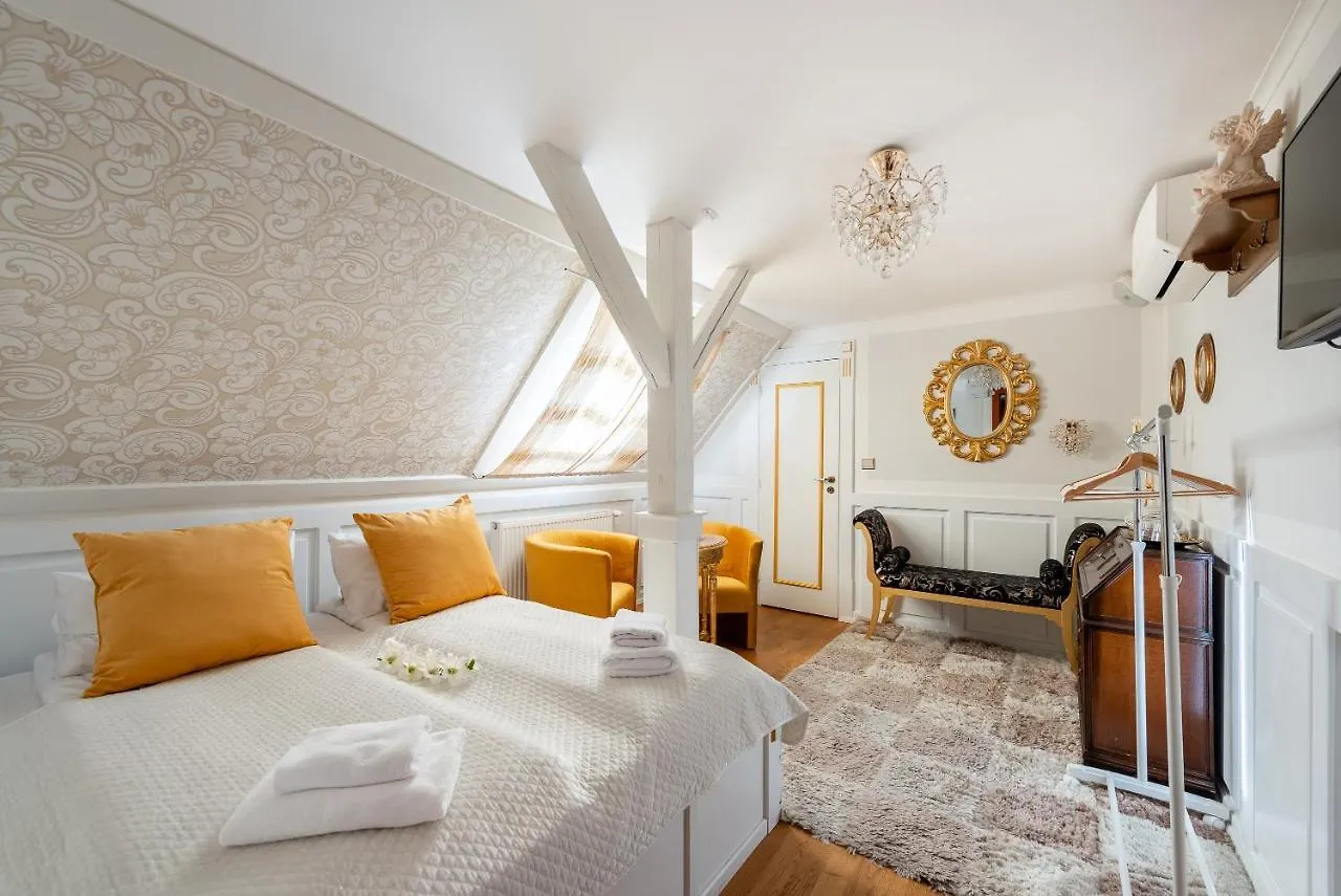Wellness & Spa Boutique Hotel Pod Lipkami Praga