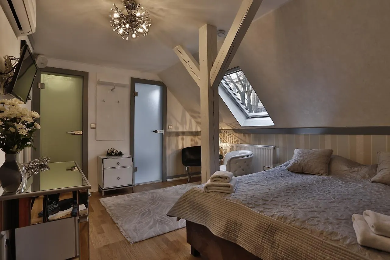 Wellness & Spa Boutique Hotel Pod Lipkami Praga 4*,  Czechy